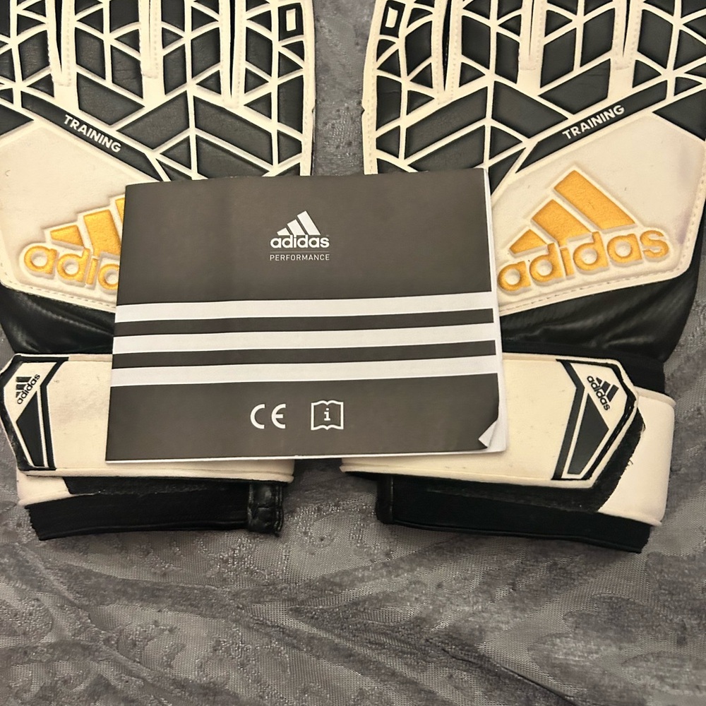 Soccer Ace Training Goalkeeper Gloves Size 7